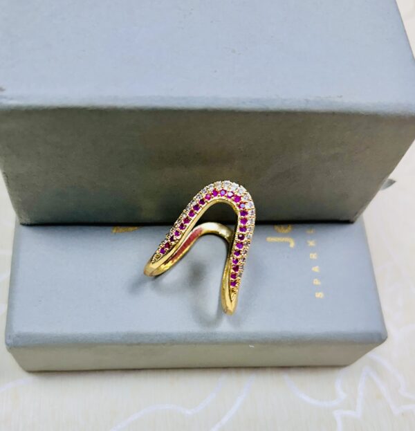 Traditional Vangi rings -Red & white stones