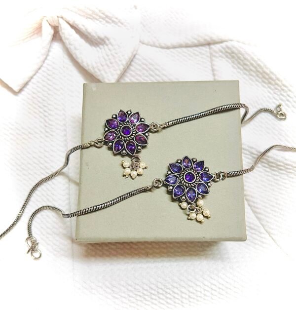 Flower Anklet with Pearls-  Anklets