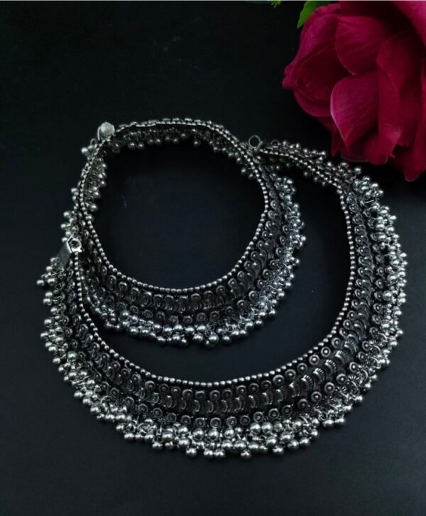 Elegant Silver Plated Anklet 9.5 INCHES ( NOT ADJUSTABLE)