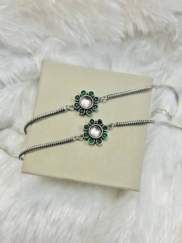 Small Flower Anklets-White & Green Stone Anklet