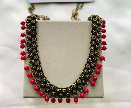 Mehandi Polish Necklace With Red Beads
