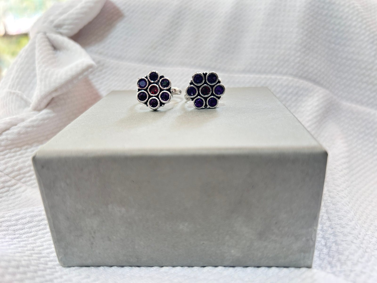 Navy Blue & Red Stone Flower Minchi- Adjustable Toe Ring