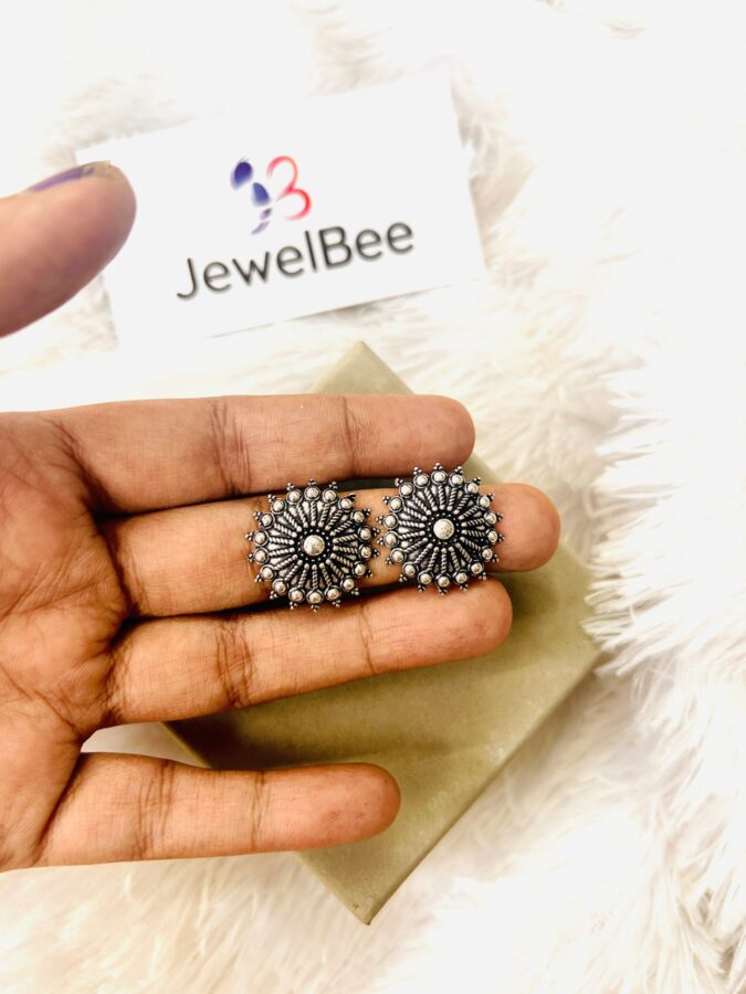 Oxidized Chakra Toe Ring (MINCHI)