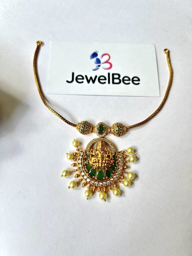 Traditional Lekshmi Devi Addigai Set - Image 2