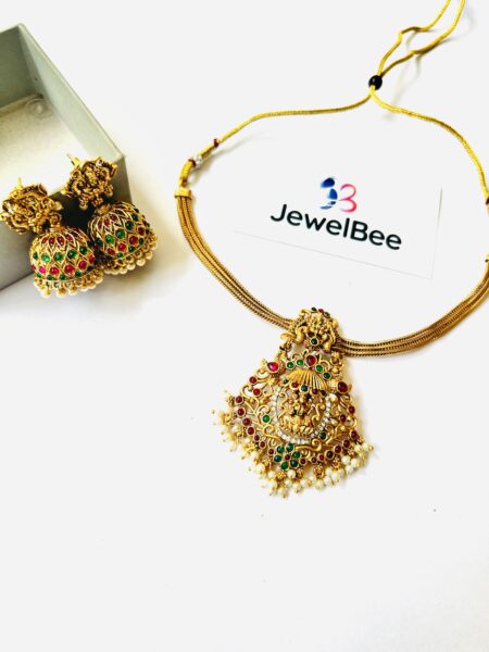 Lekshmi Devi Choker Set with pearls