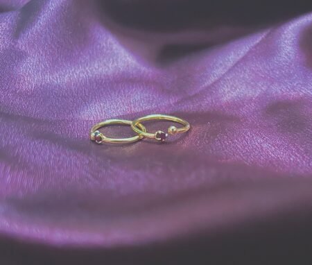 Gold Plated Toe Ring- Maroon Stone on one side (MINCHI)