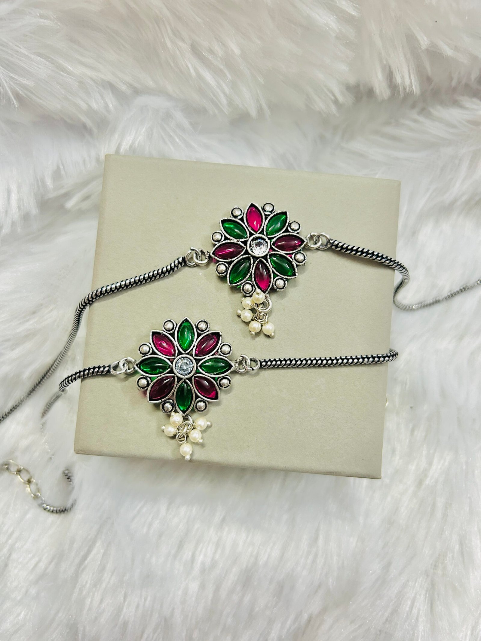 Flower Anklet with Pearls -Ruby & Green Anklet