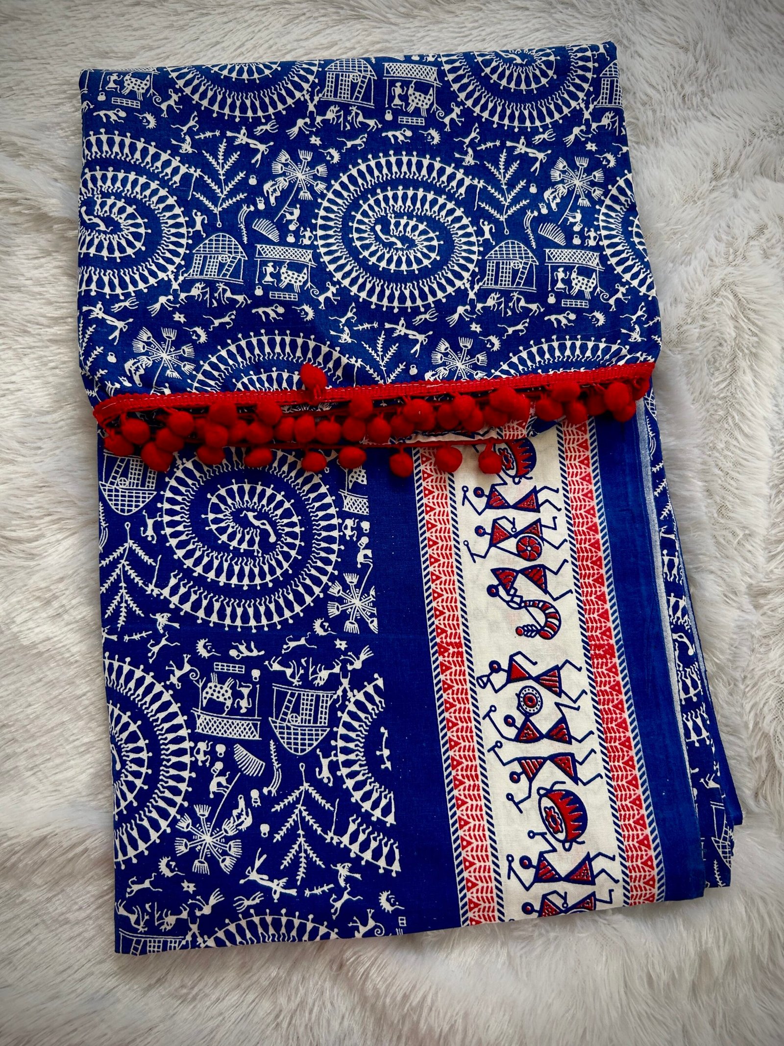 Cotton Kalamkari Folk Print Saree With Red Tassels - Image 3