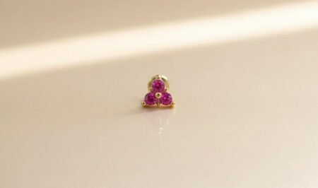 Gold Plated Trilokha Diamond Work Nosepin