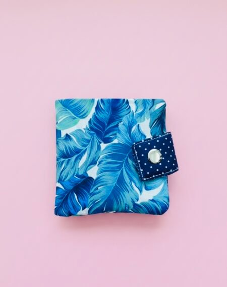PINTERST Bifold Wallet- Blue Leaf