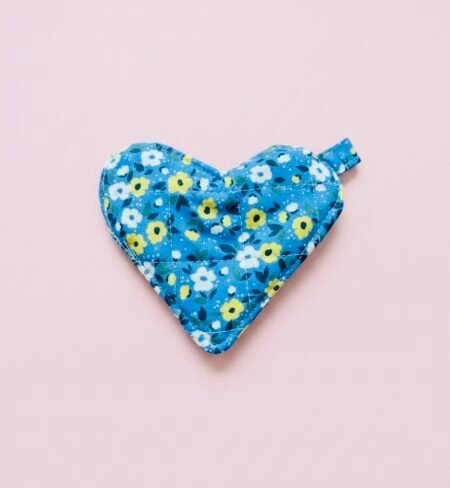 PINTERST Heart Pouch