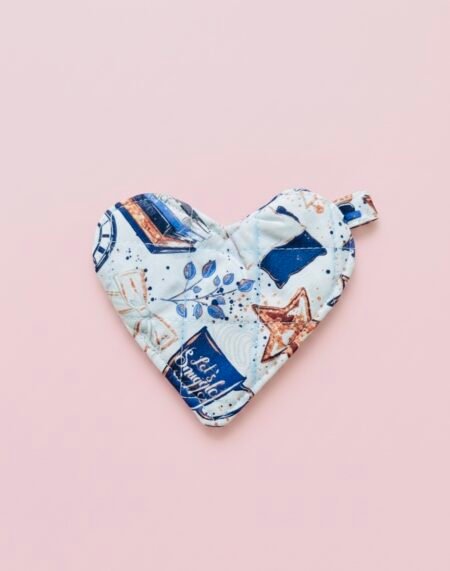 PINTERST Heart Pouch