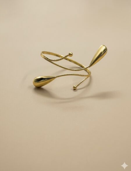 18k Gold Plated Anti tarnish Rui Hand Cuff