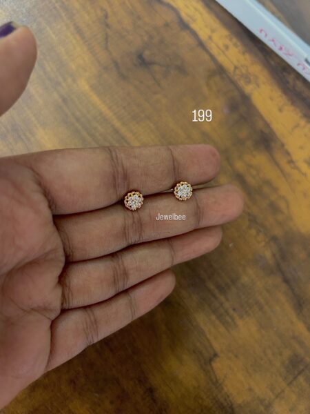Antitarnish gold plated American Diamond Flower Stud / second stud (Ball back Screw)