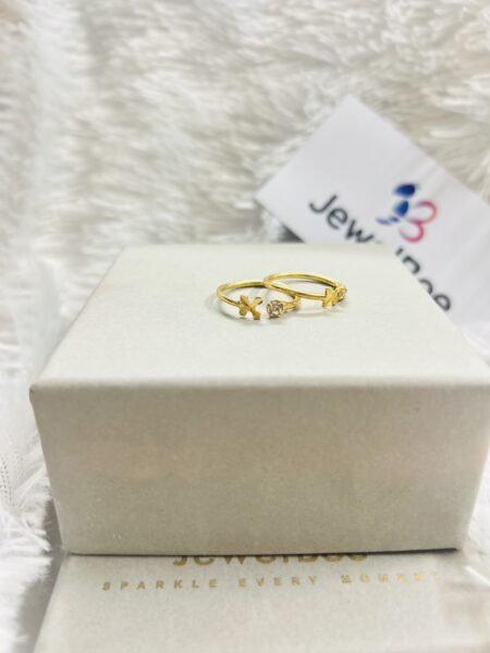 Gold Plated Toe Ring-  White Stone flower (MINCHI)