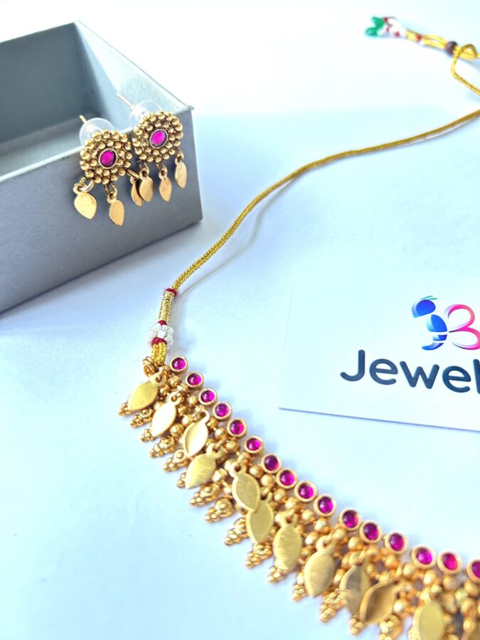 Premium Non Idol Antique Ruby Stone Elakathali - Image 4