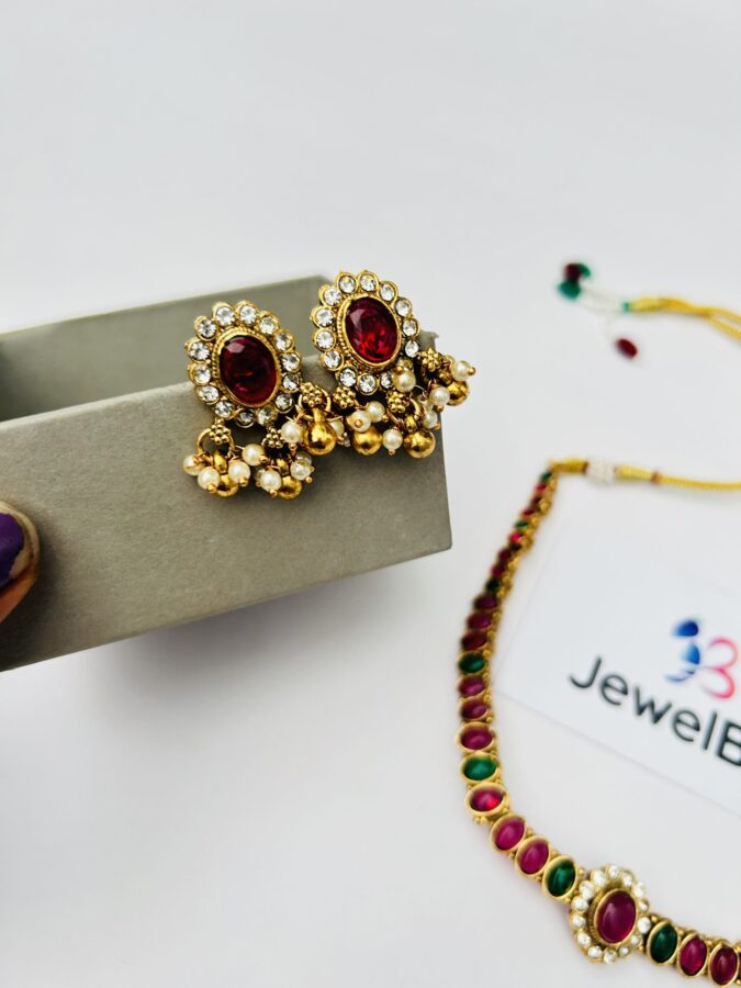 Maroon and Green Stone Necklace set - Image 2